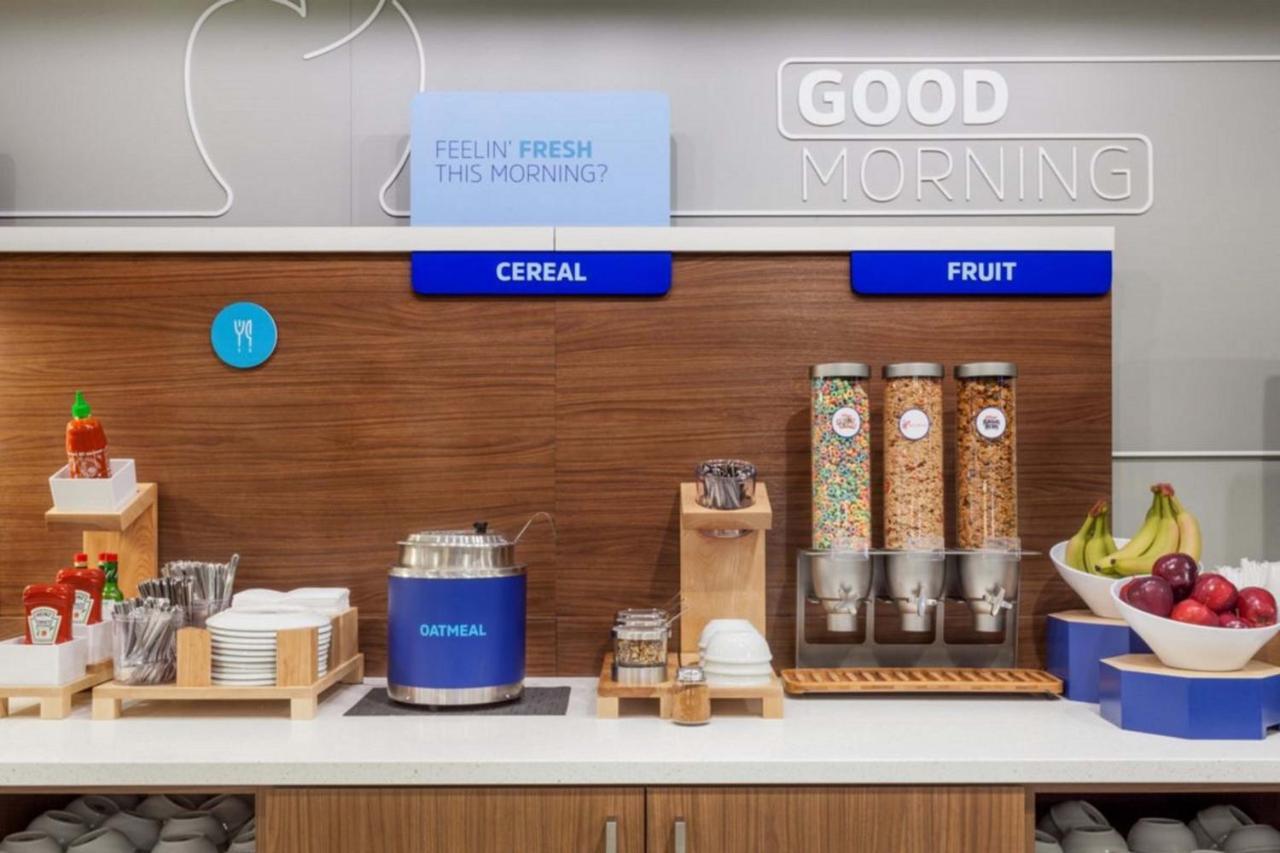 Holiday Inn Express Independence - Kansas City By Ihg Kültér fotó